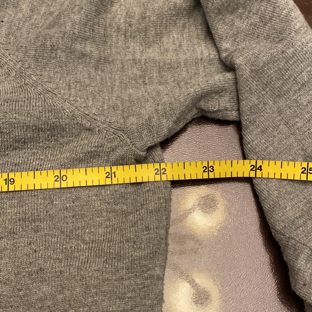 Gray button up the front sweater. Suitable for evening wear. Size XL - Picture 5 of 10